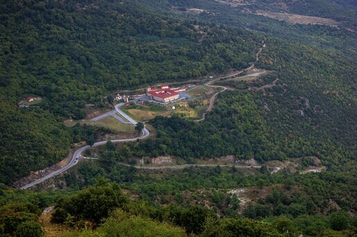ktima-bellou-southern-olympus-sparmos-monastery-byzantine-art