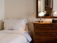 ktima-bellou-triple-room-single-bed